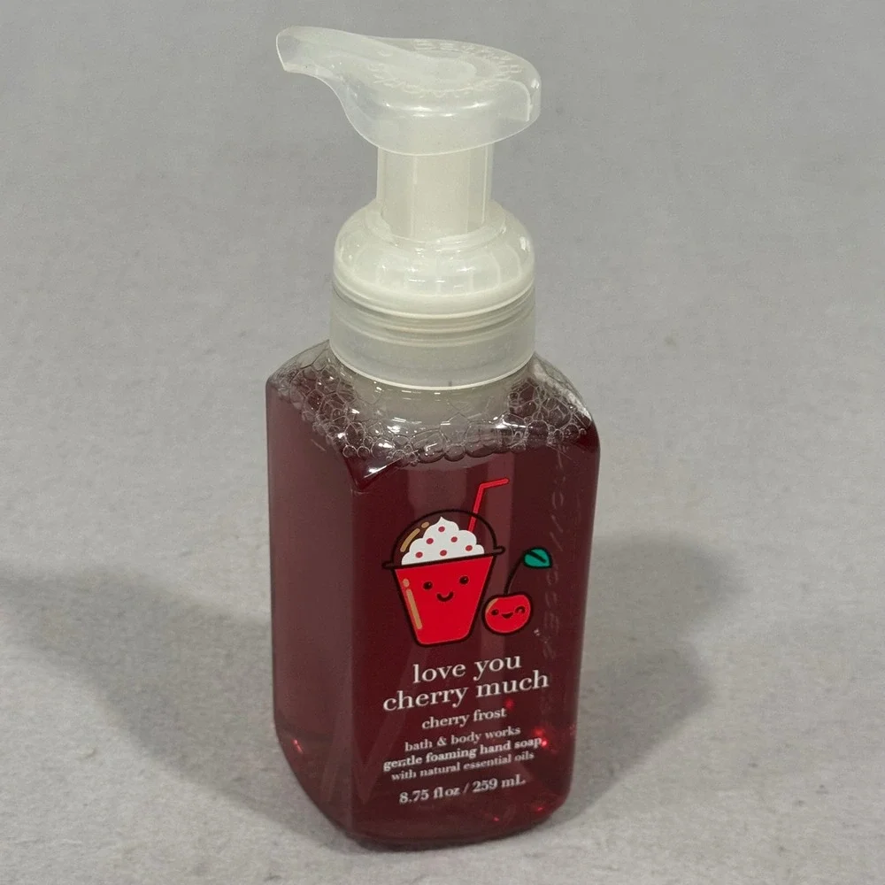 Bath & Body Works Hand Soap Cherry Frost Love You Cherry Much Red 8.75oz